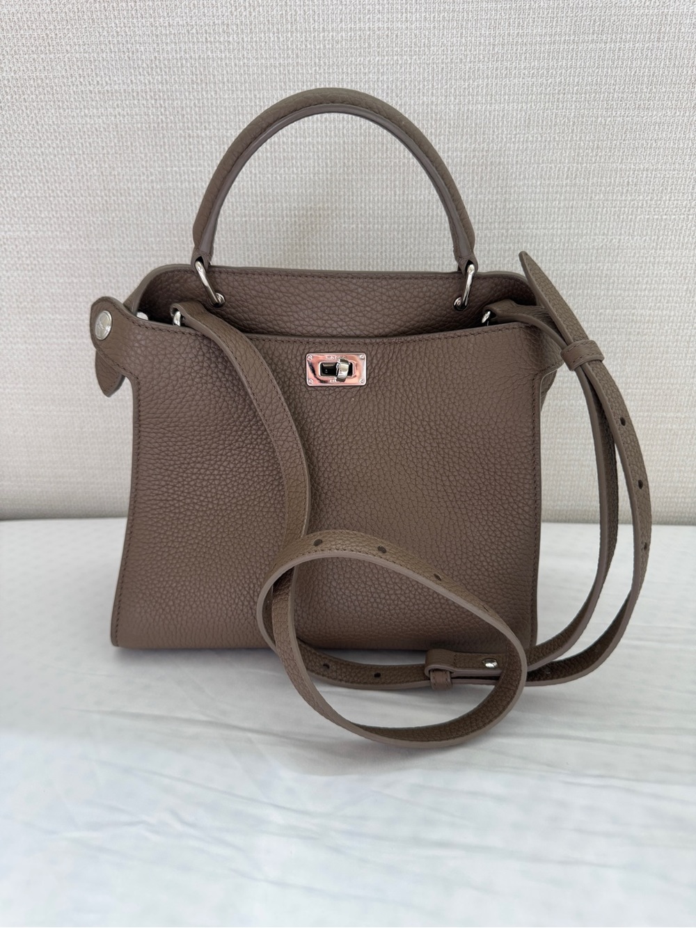 Michino Paris Lutece Mini Taupe Leather handbag - Picture 2 of 7